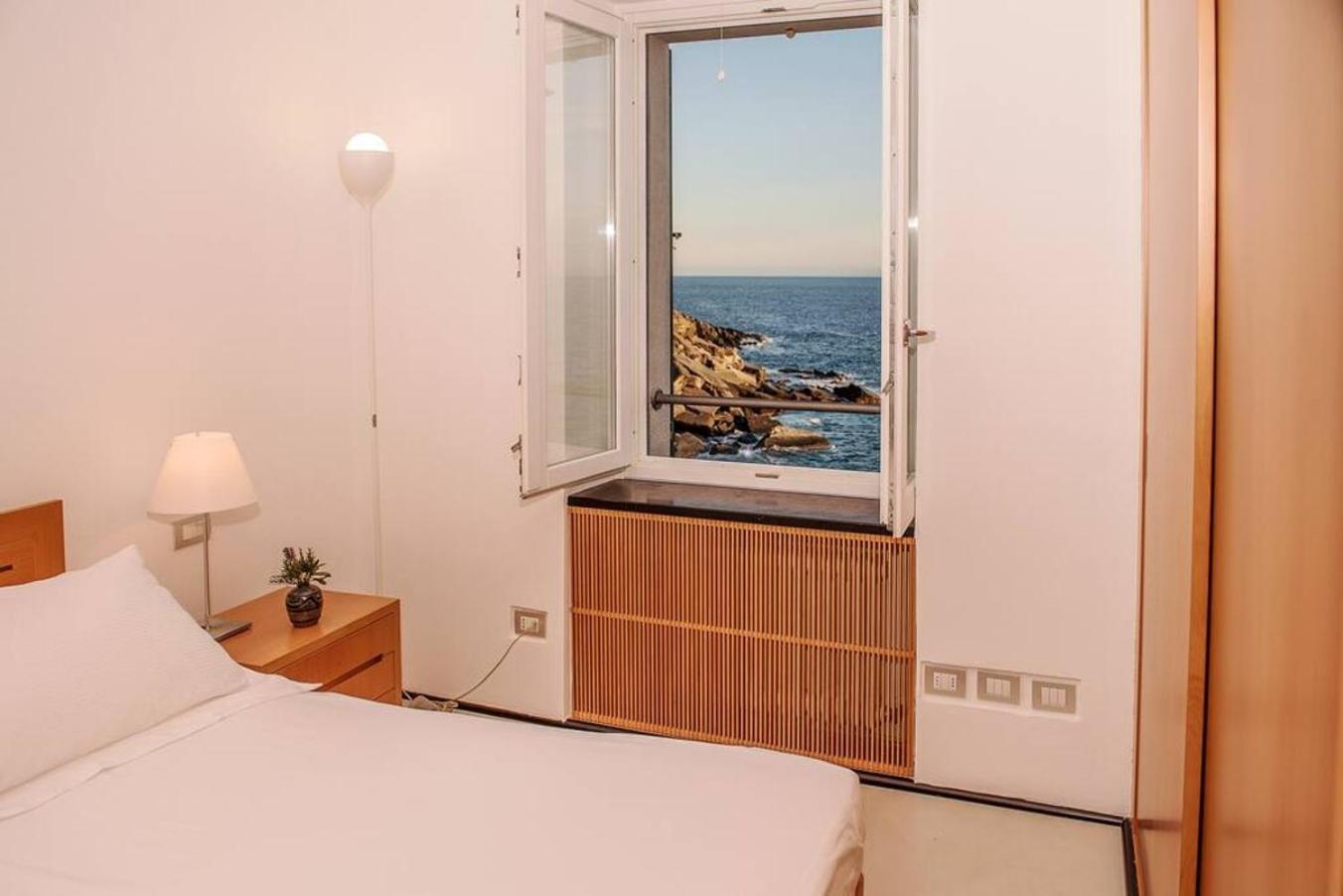 Carattino 12 Idyllic Seafront Retreat Apartment Vernazza Bagian luar foto